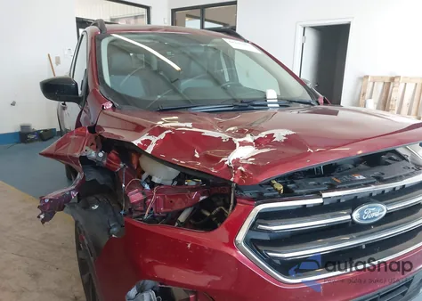 2019 Ford Escape Se from USA, damaged, VIN 1FMCU0GD9KUA90010
